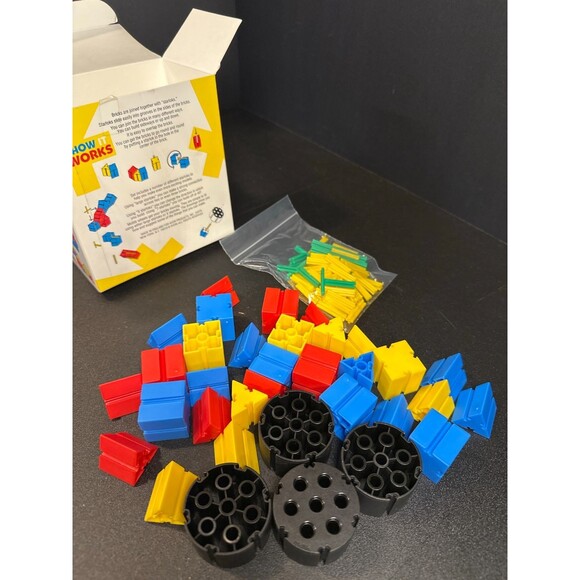 Complete Vintage Avon Kids Mottik Blocks Toy Set - Picture 7 of 8